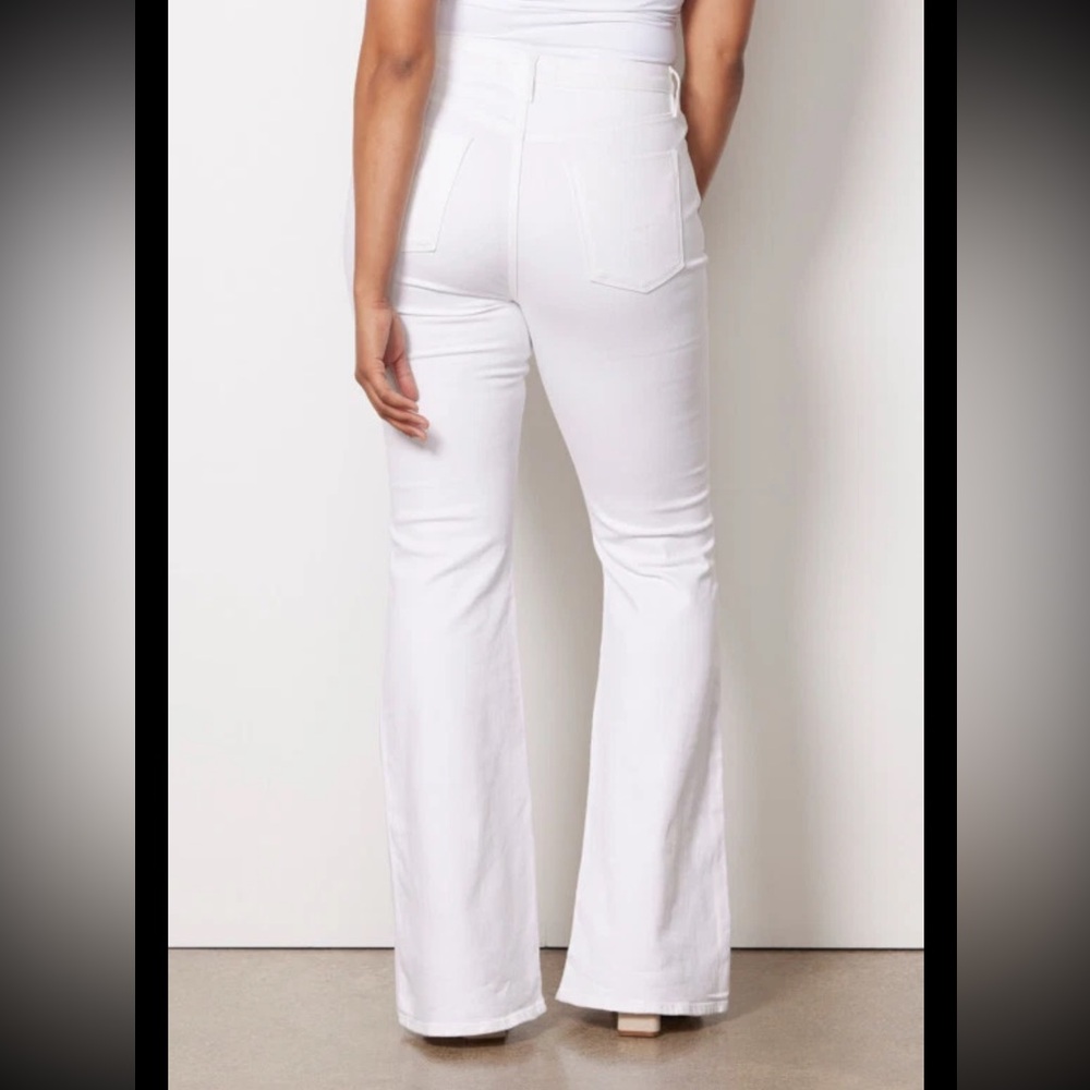 Hudson White Holly High Rise 5 pocket Flare Jeans Size 26 Wide Leg - Picture 2 of 4